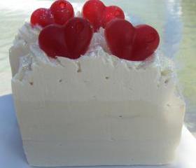 Wedding Day (yankee Type) with Shea Butter, Cocoa Butter and Pure Silk Soap Slice / Wedding Favor / cold process soap